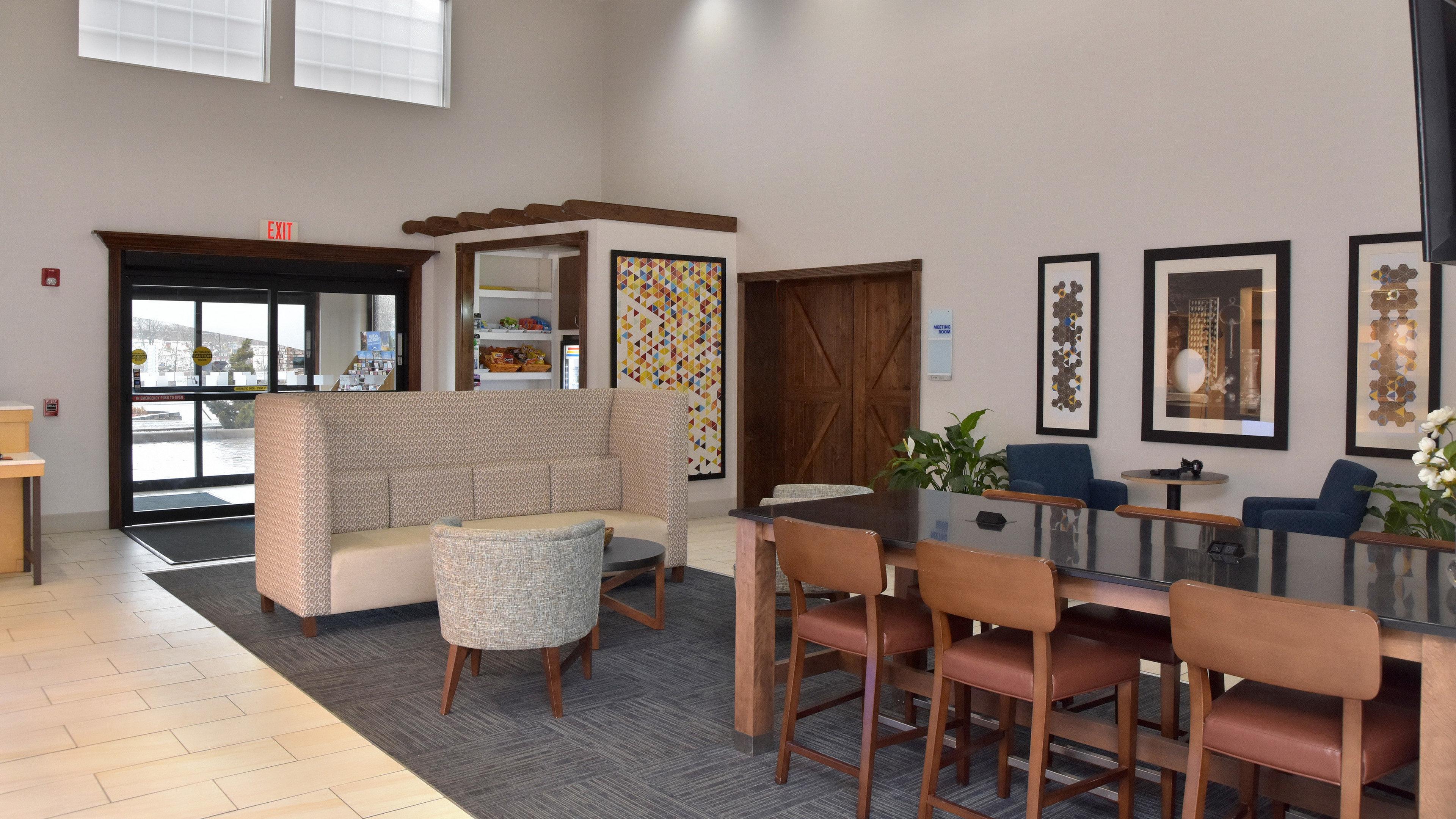 Holiday Inn Express Mount Pleasant- Scottdale By Ihg Exterior foto