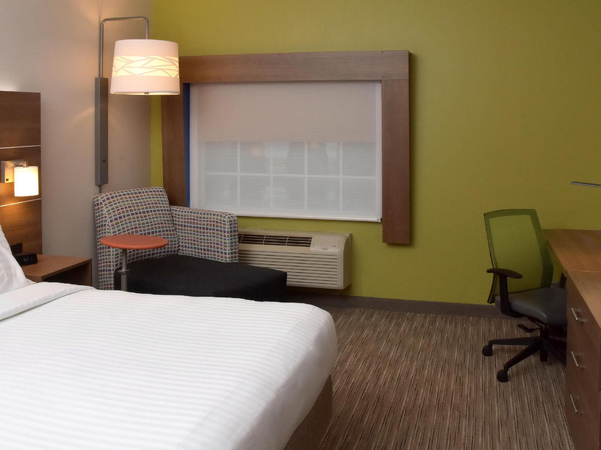 Holiday Inn Express Mount Pleasant- Scottdale By Ihg Exterior foto