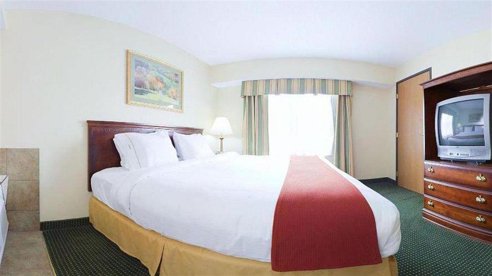 Holiday Inn Express Mount Pleasant- Scottdale By Ihg Exterior foto